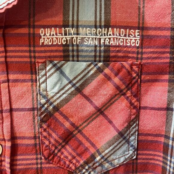 GAP Red and White Button Down Shirt - Picture 4 of 9